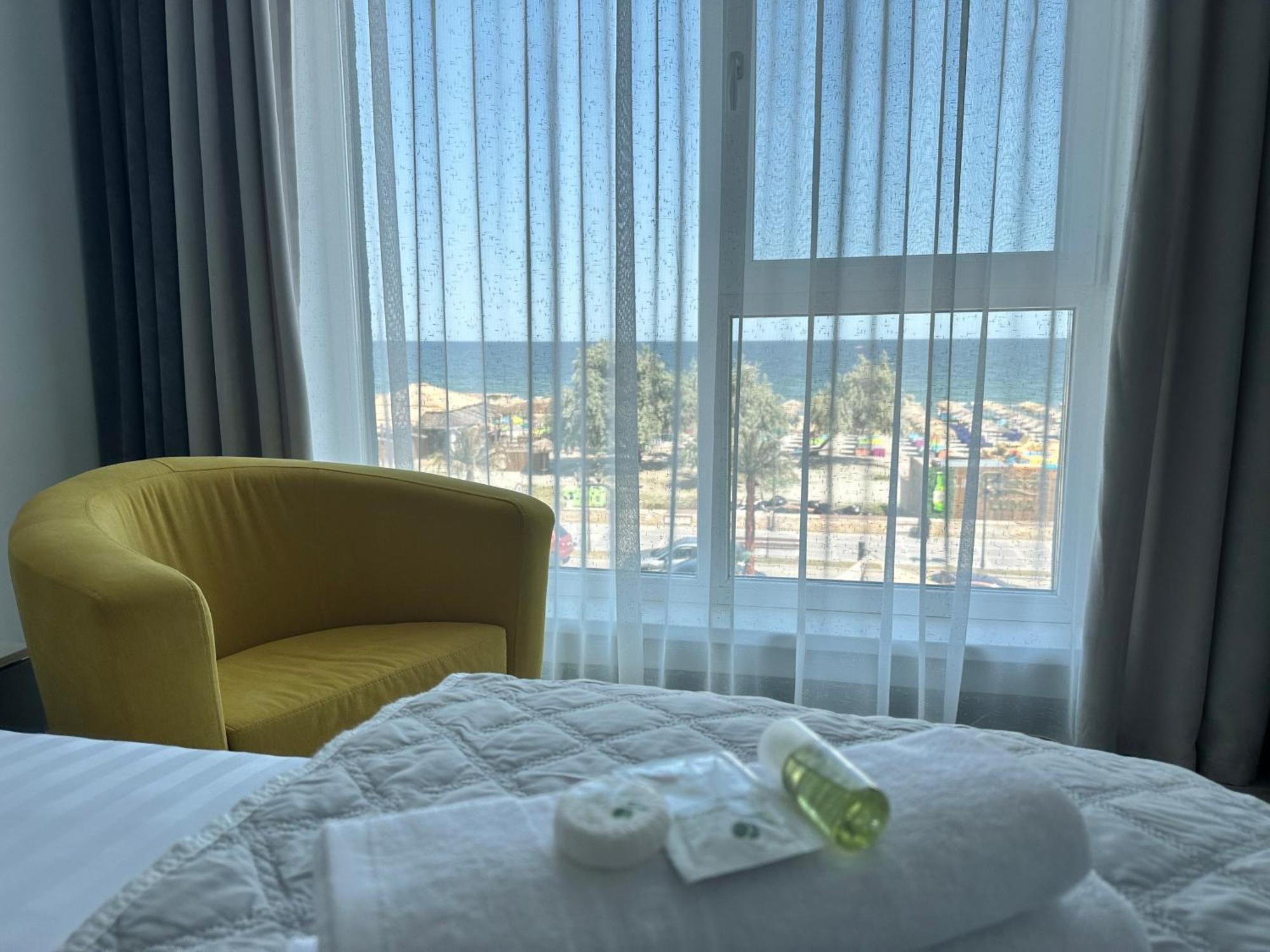 Alfie Mamaia Nord Lägenhet Năvodari Exteriör bild